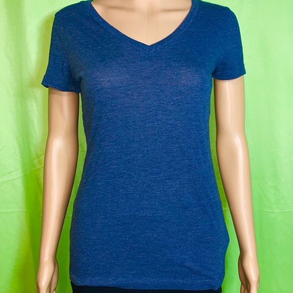 💕3/$25‼️💕EUC MOSSIMO SUPPLY CO. NAVY BLUE TEE - Picture 2 of 5